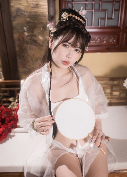 欧洲最大而人文艺术图片_剧情片免费观看最新