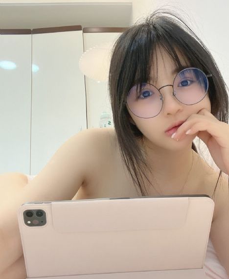 少萝被爆自慰流水_高清高清视频播放